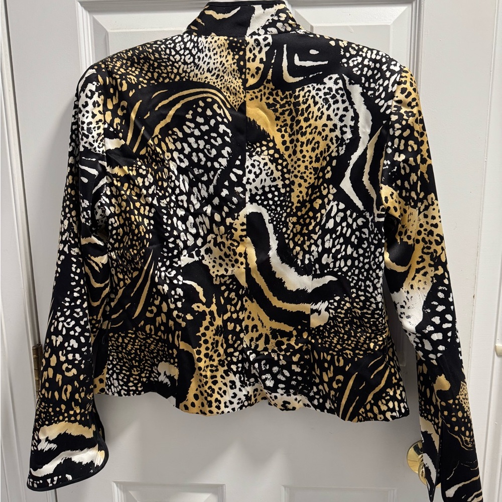 JS Collections Leopard Print Dressy Silky Jacket